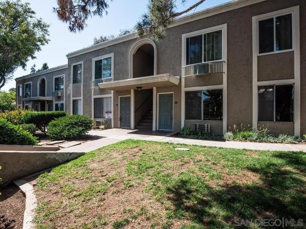 Photo of 1240 N Broadway #53, Escondido, CA 92026 (MLS # 260010483)