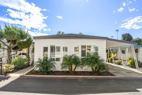 Photo of 1401 W El Norte Pkwy #SPC 73, San Marcos, CA 92069 (MLS # 260002198)