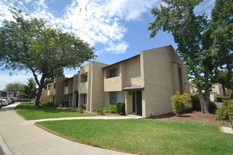 10512 Kerrigan Ct, Santee, CA 92071 - #: PTP2605532