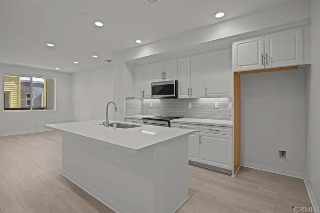 520 Cobblestone Court