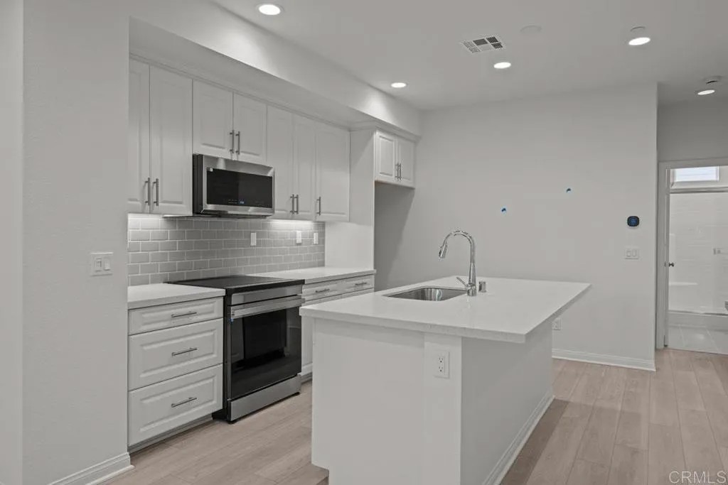 520 Cobblestone Court