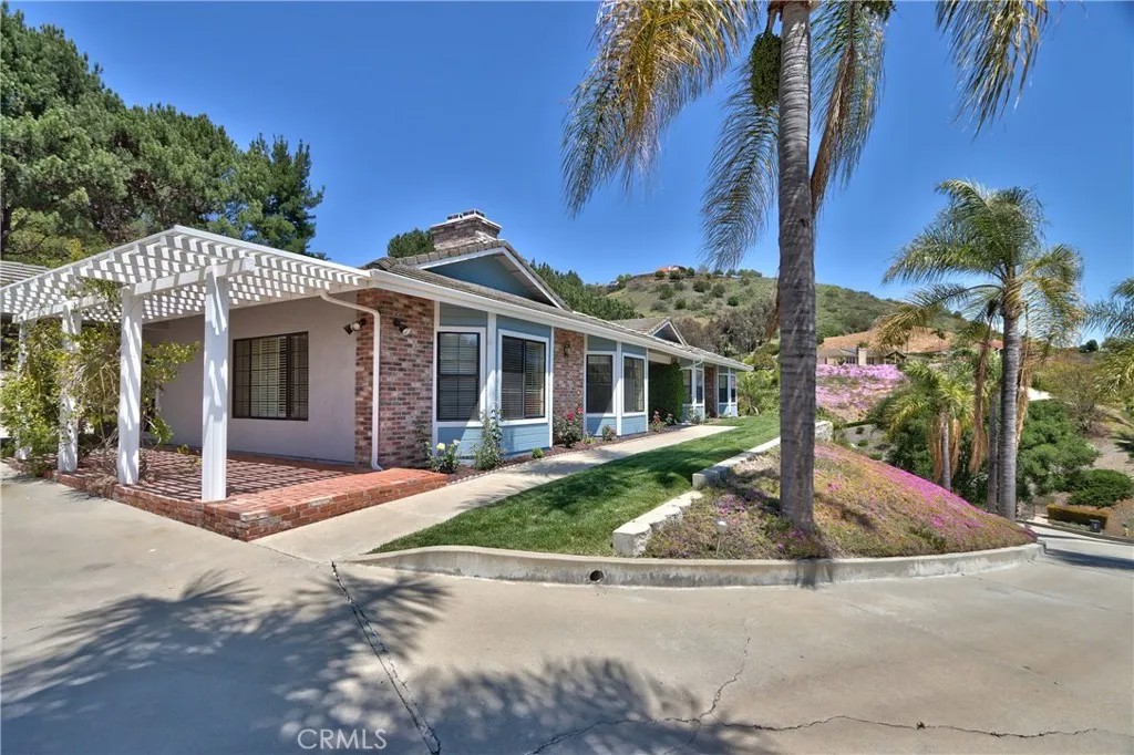 3456 Los Sicomoros Lane