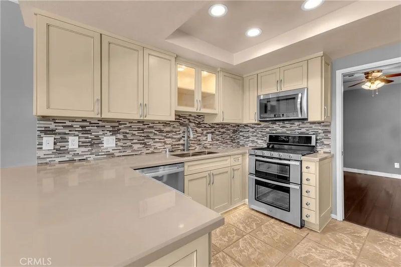 78981 Bayside Court