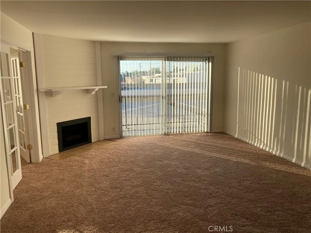 8505 Columbus Avenue 211