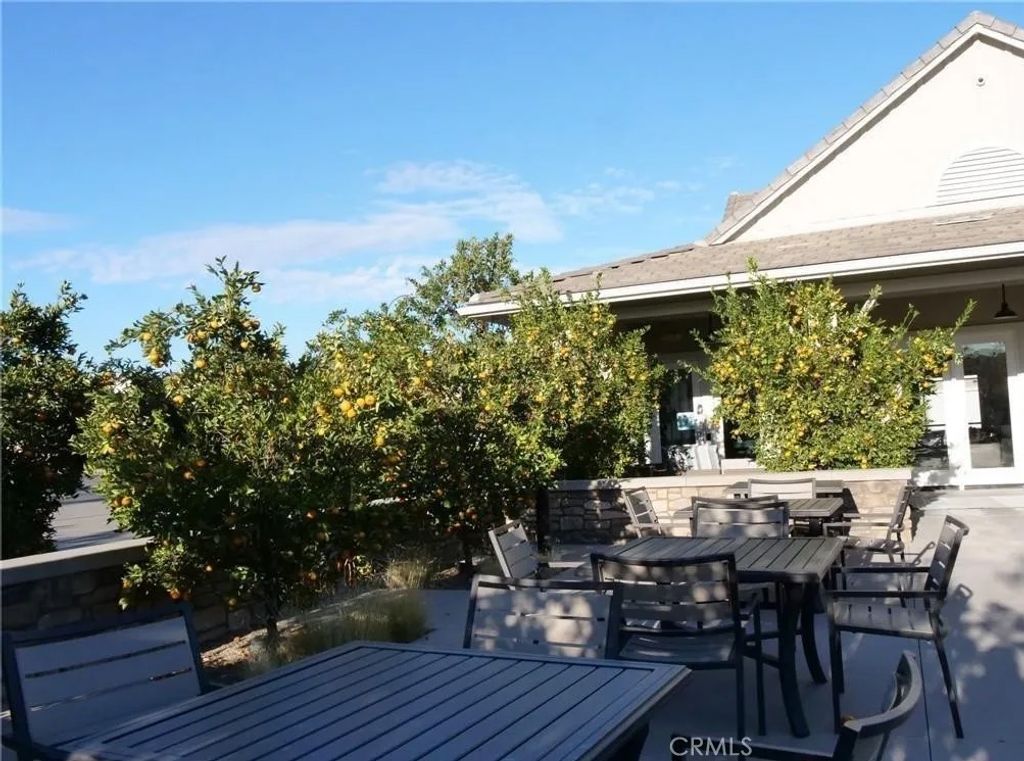 Photo of 24280 White Willow Avenue, Murrieta, CA 92562 (MLS # IV25269562)