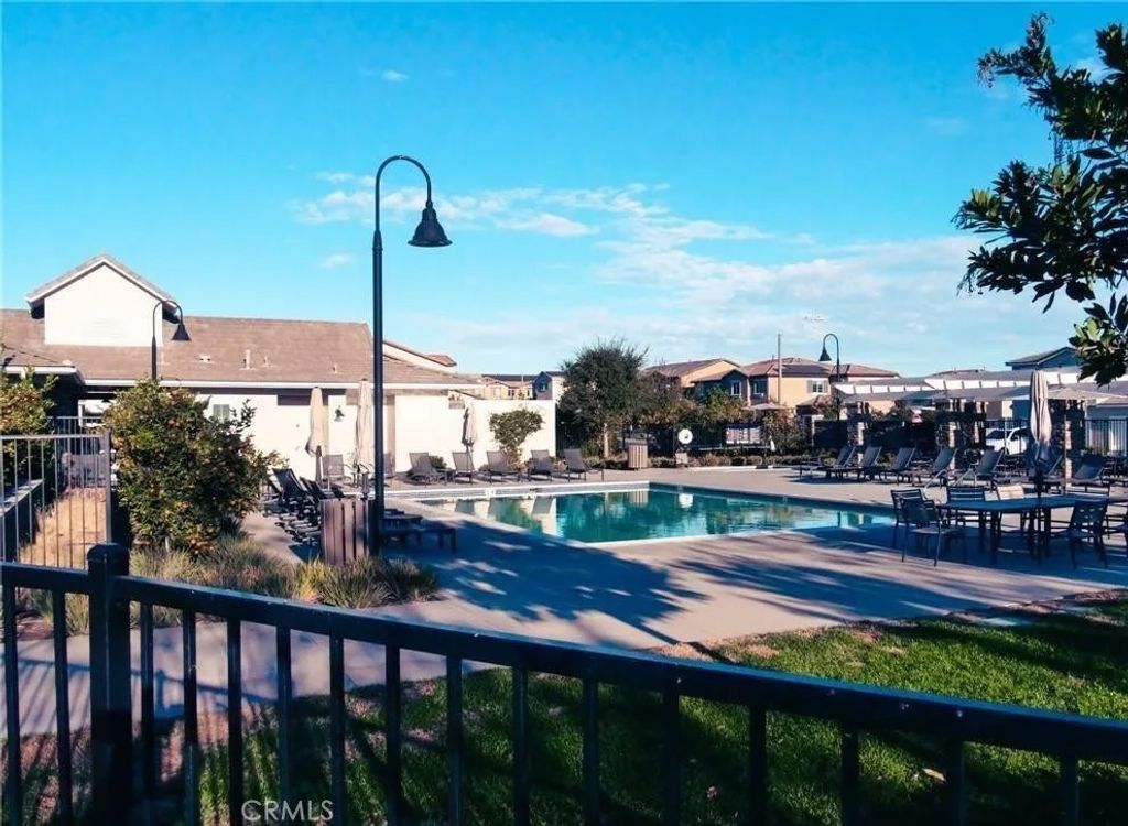 Photo of 24280 White Willow Avenue, Murrieta, CA 92562 (MLS # IV25269562)
