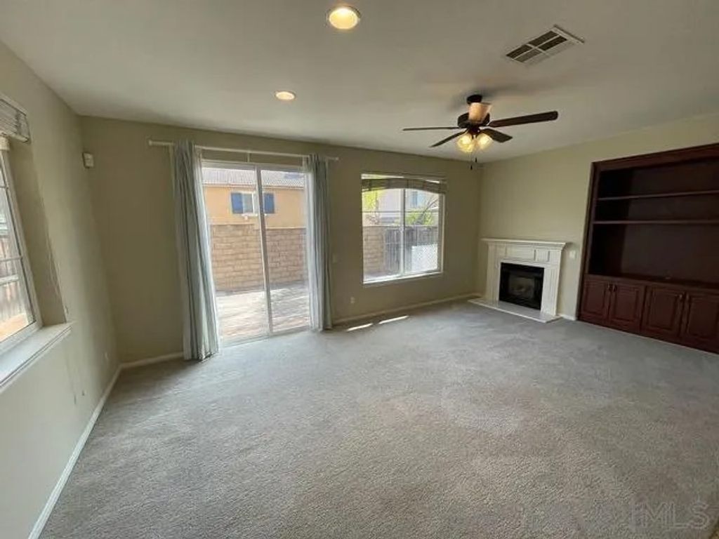 Photo of 2116 Cantata Dr #44, Chula Vista, CA 91914 (MLS # 250044269)