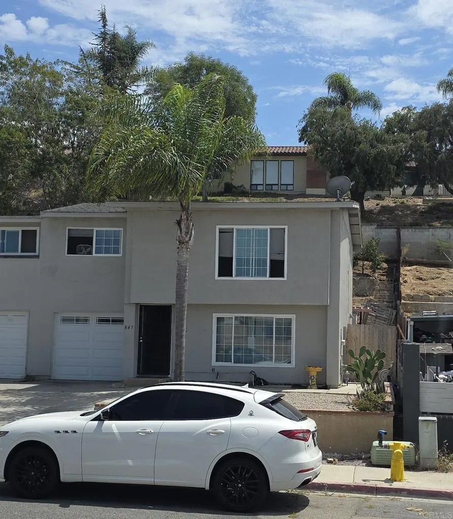847 Raintree Place