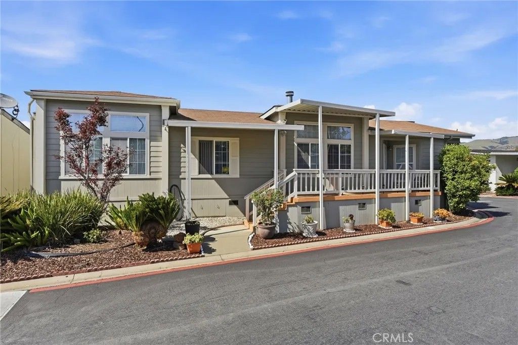 Photo of 2729 Whispering Hills Ln, San Jose, CA 95148 (MLS # OC26095426)
