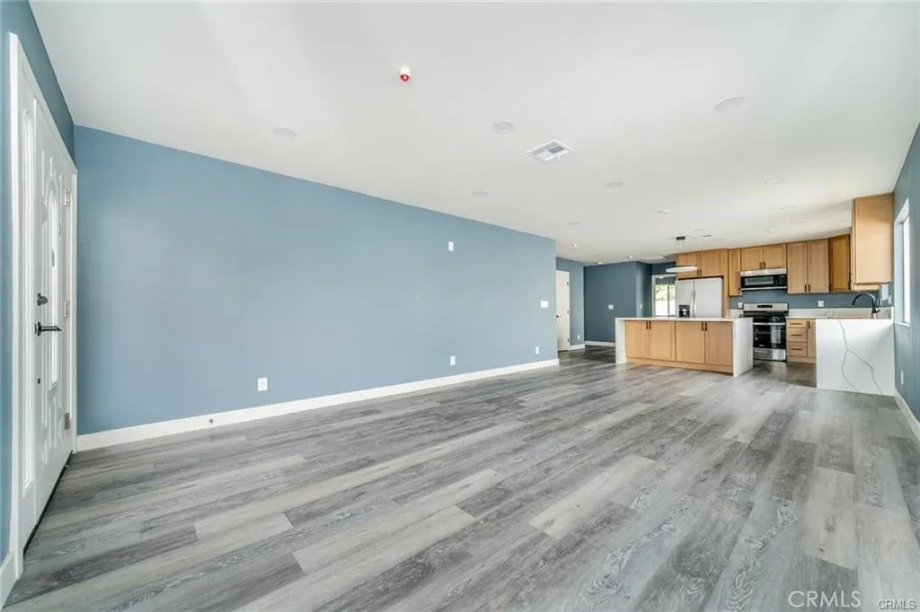 263 S 7th Street