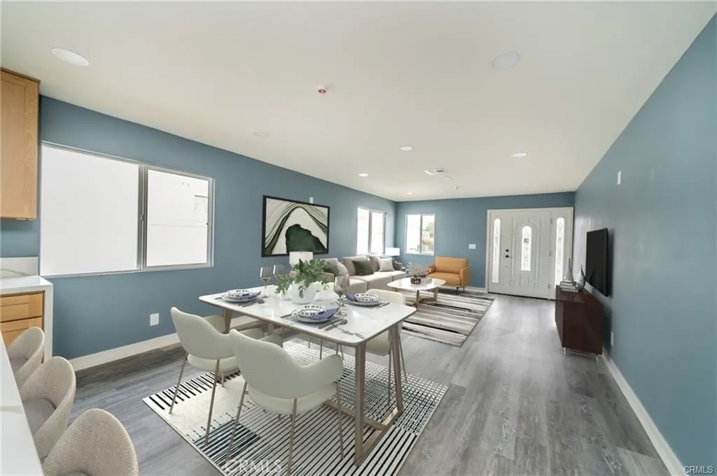 263 S 7th Street