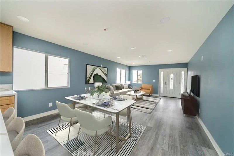 263 S 7th Street