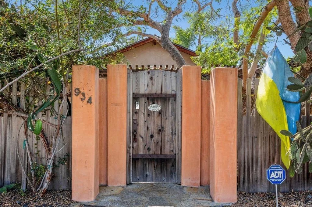 934 Arden Drive