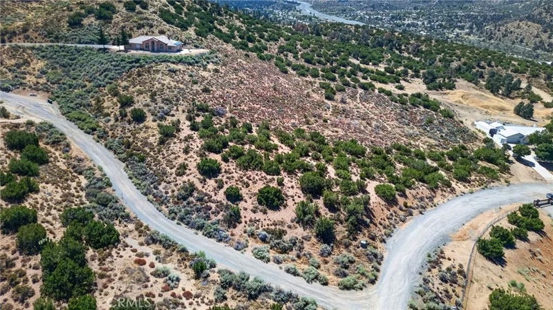 0 Valley