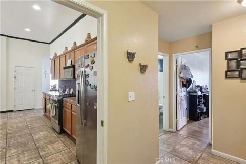 Tiny photo for 13322 Chenin Blanc Court, Apple Valley, CA 92308 (MLS # IV25267412)