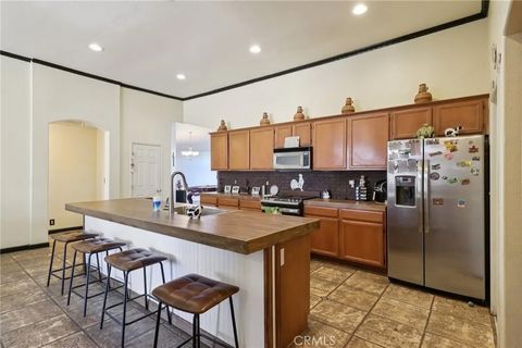 Tiny photo for 13322 Chenin Blanc Court, Apple Valley, CA 92308 (MLS # IV25267412)