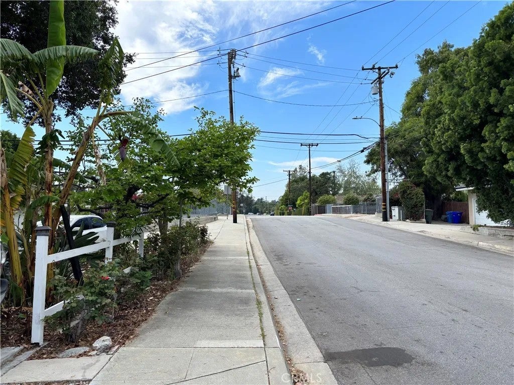 Photo of 130 E Sycamore Ave, Arcadia, CA 91006 (MLS # AR26195212)