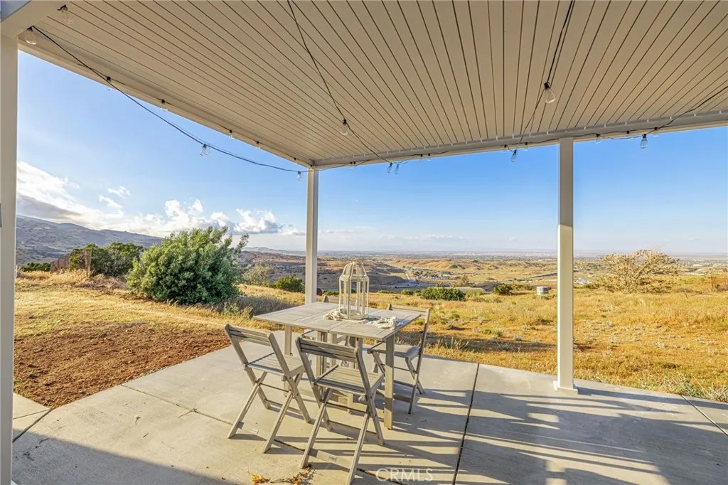 1721 Carson Mesa