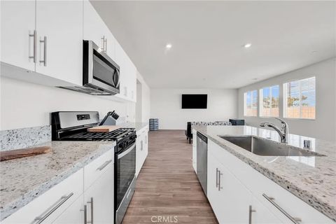 Tiny photo for 1744 Wisteria Dr, San Jacinto, CA 92583 (MLS # SW25246212)