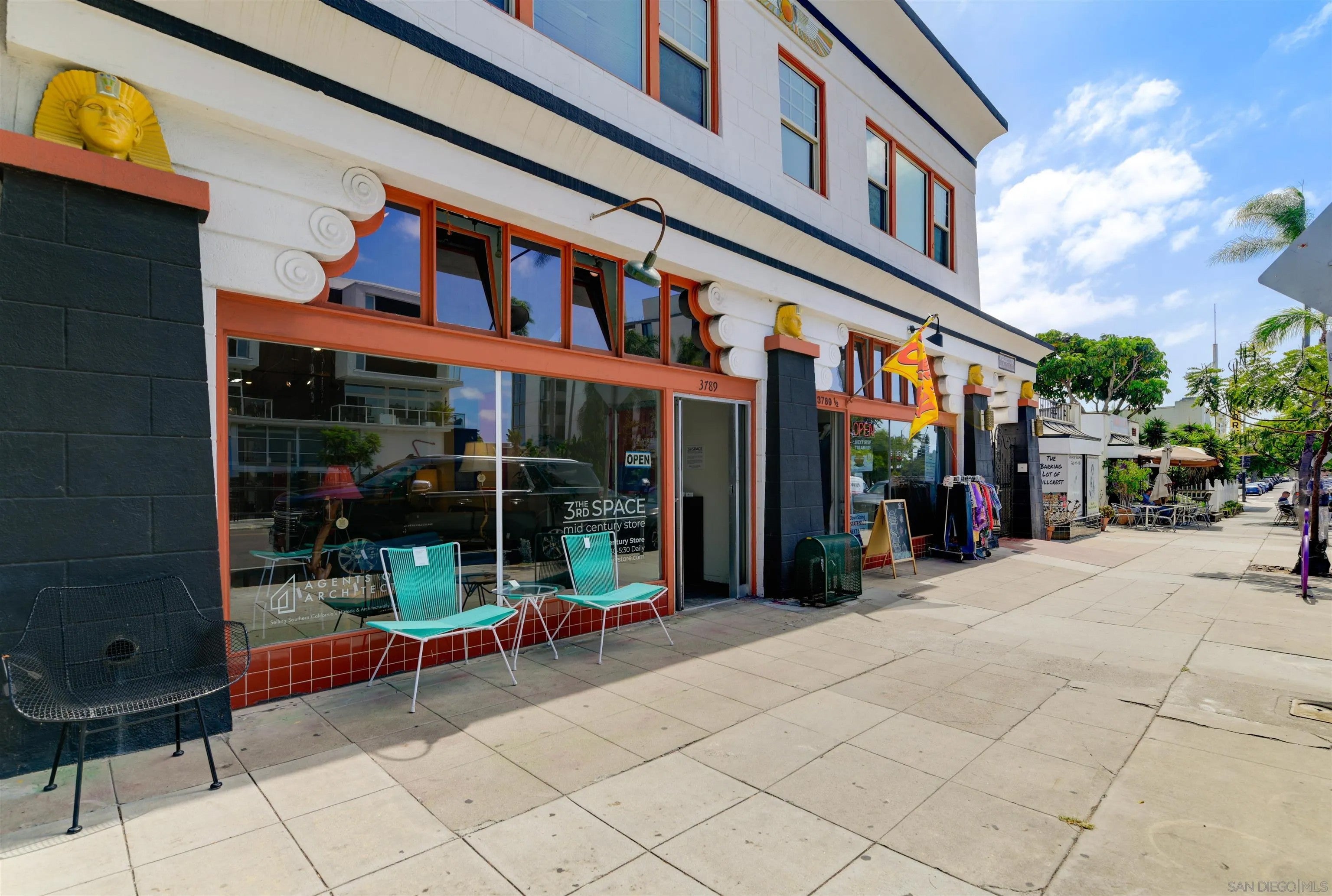 3783-89 Park Blvd