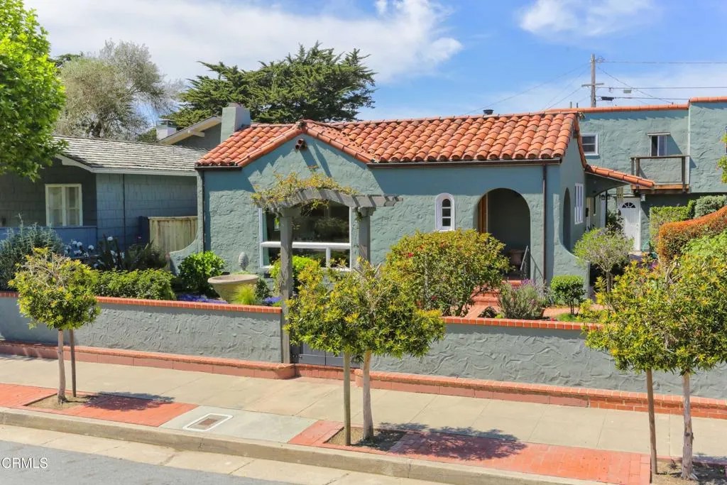 113 4th Avenue