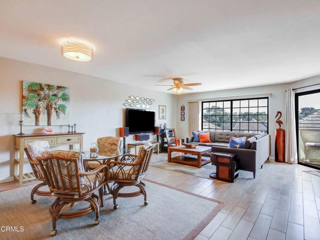716 Island View Circle