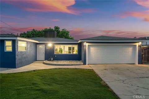 Photo of 14611 Cerise Avenue, Hawthorne, CA 90250 (MLS # SB26104281)