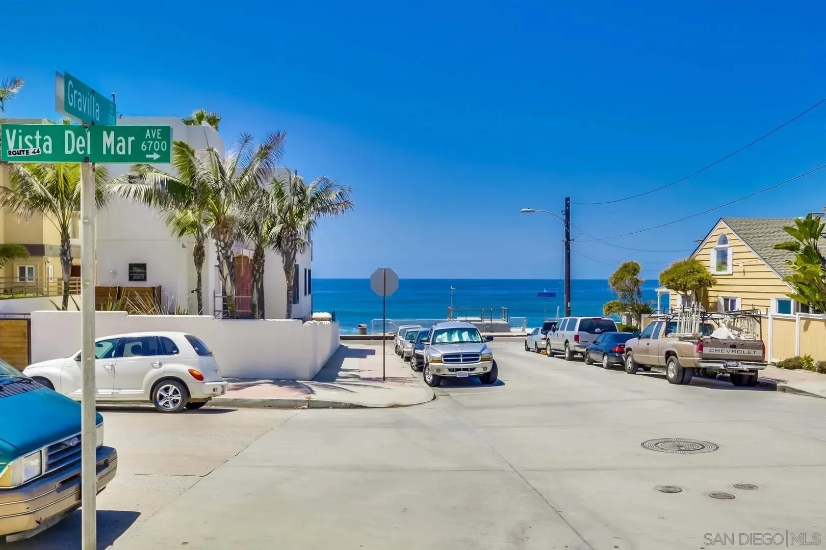 La Jolla, California 92037, United States, 4 Bedrooms Bedrooms, ,4 BathroomsBathrooms,Residential,Active,166441