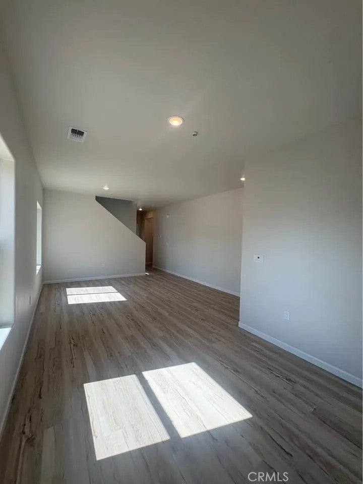 444 Oleander Ct