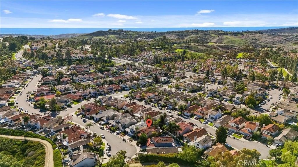 Photo of 5 Saint Croix, Laguna Niguel, CA 92677 (MLS # OC26000100)