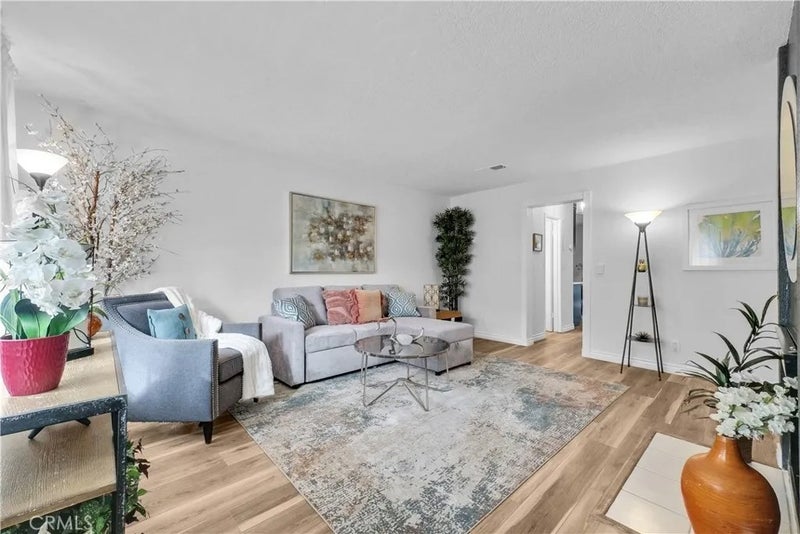 3620 S Main C41