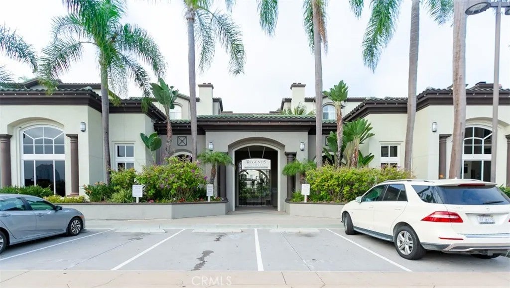 9293 Regents Road C303