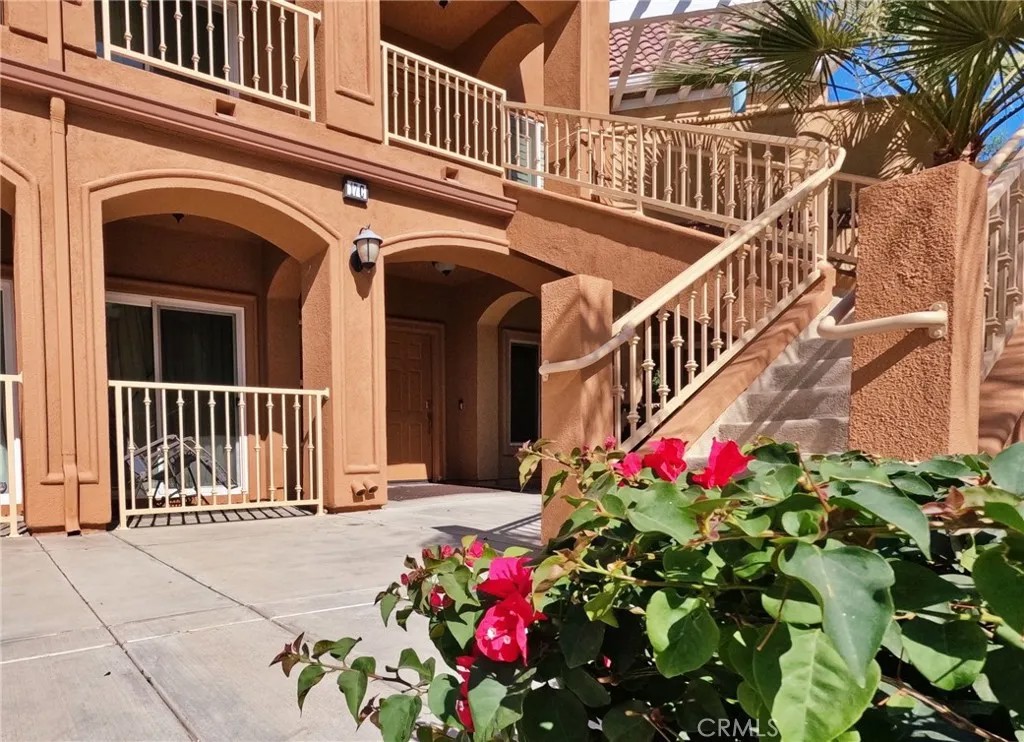 45245 Seeley 17C Drive 17C