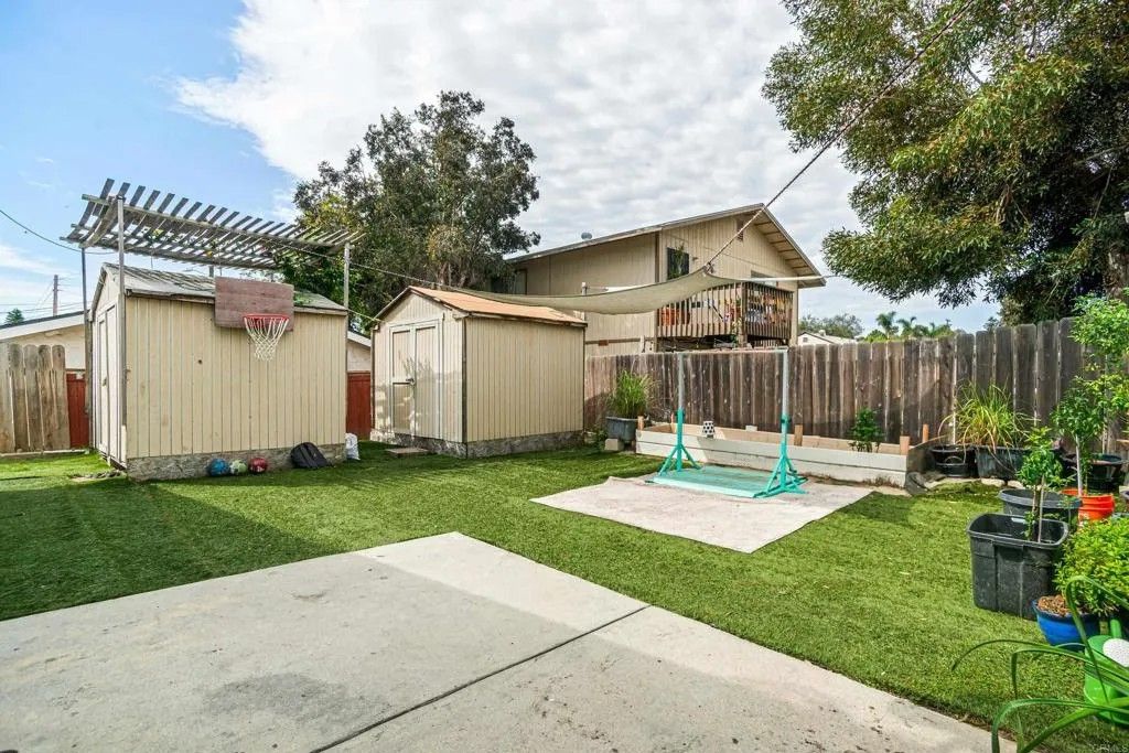 Photo of 639 Starstone Drive, San Marcos, CA 92078 (MLS # NDP2602276)