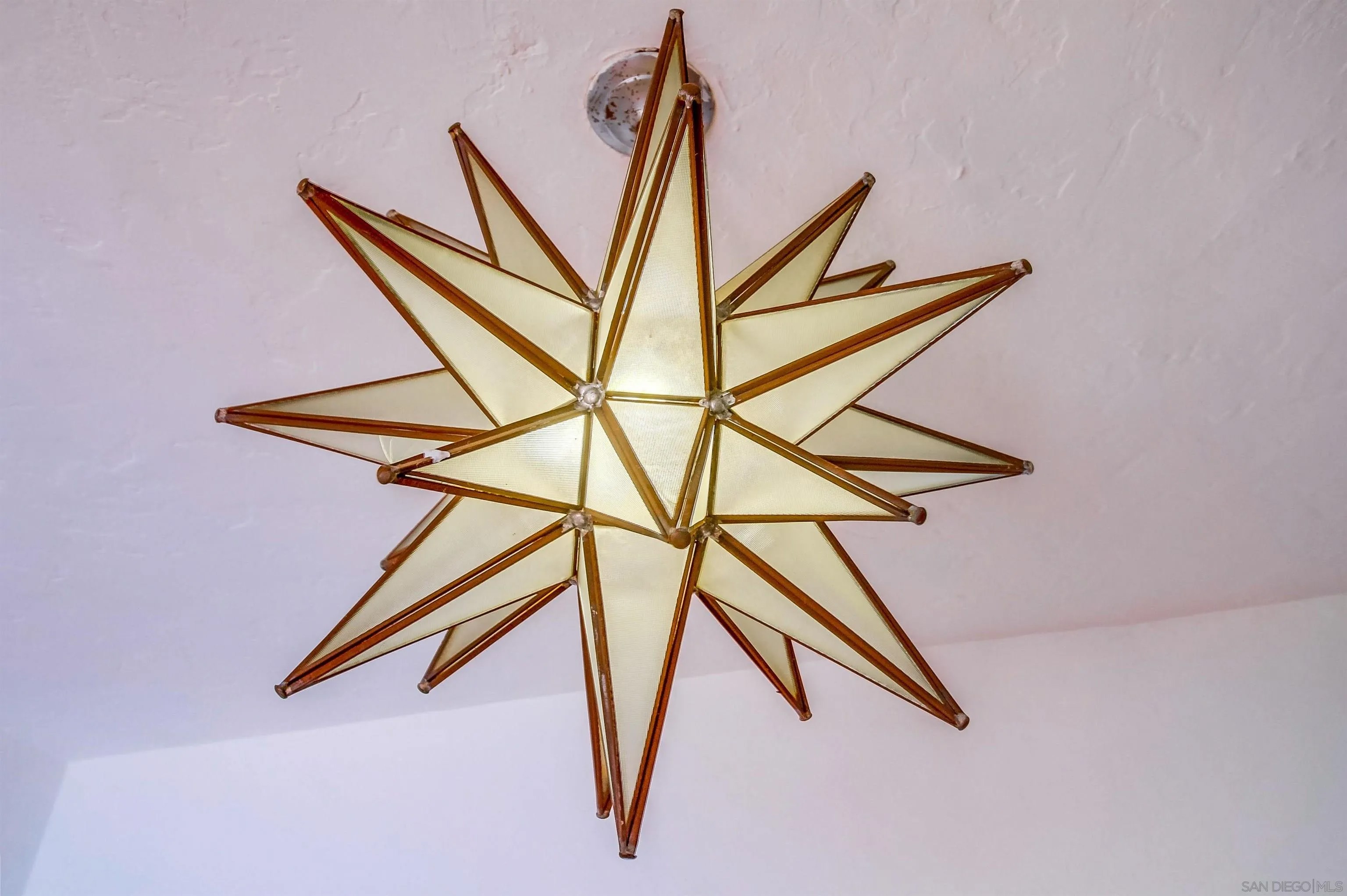 2854 Albatross Street