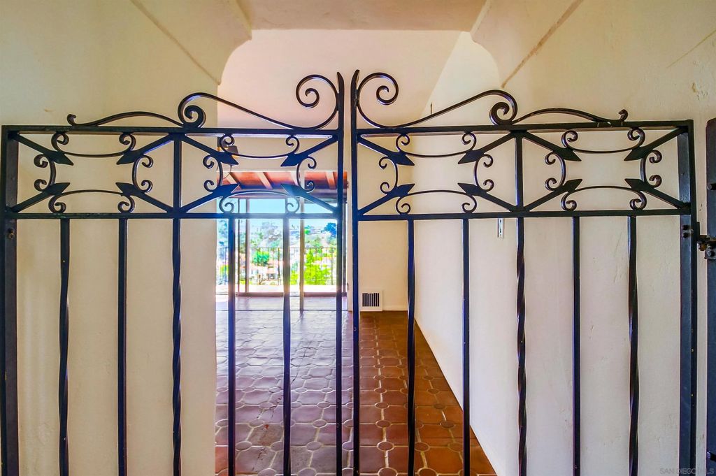 Photo of 2854 Albatross Street, San Diego, CA 92103 (MLS # 250044152)