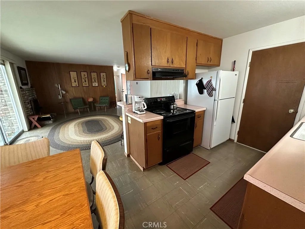 12724 Island