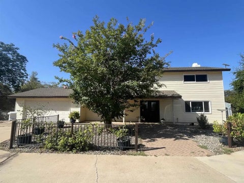 Photo of 15436 Las Manzanitas Road, Ramona, CA 92065 (MLS # NDP2608168)