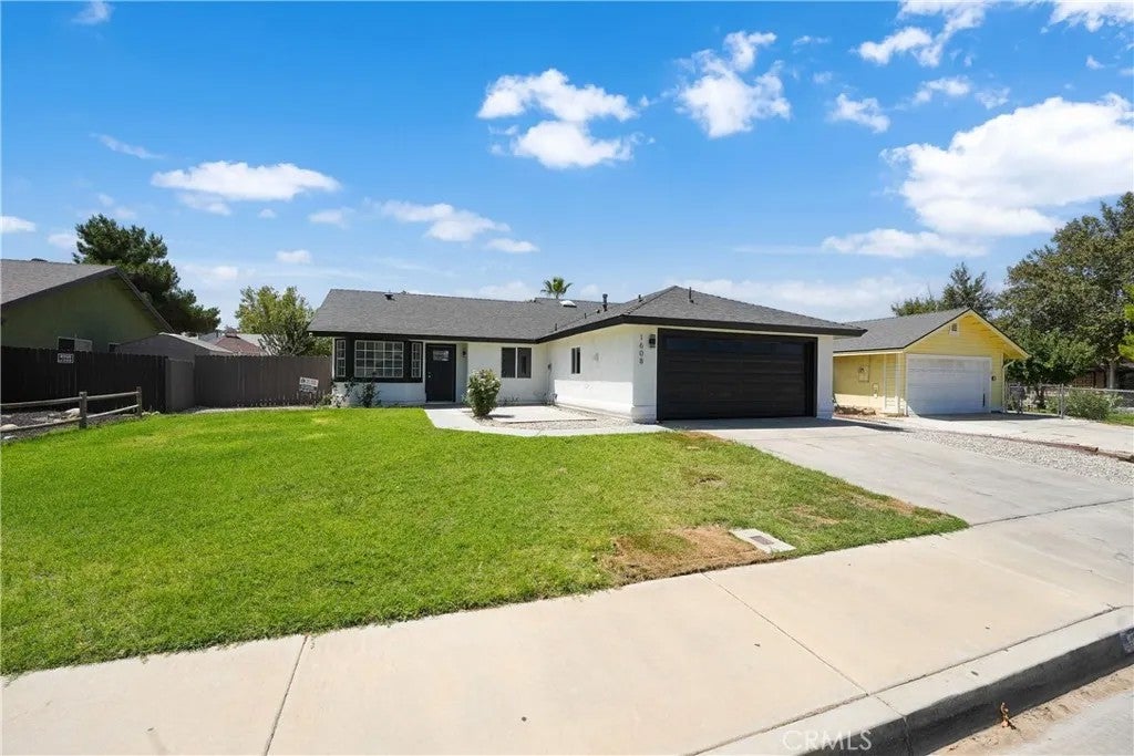 1608 Lobo Court