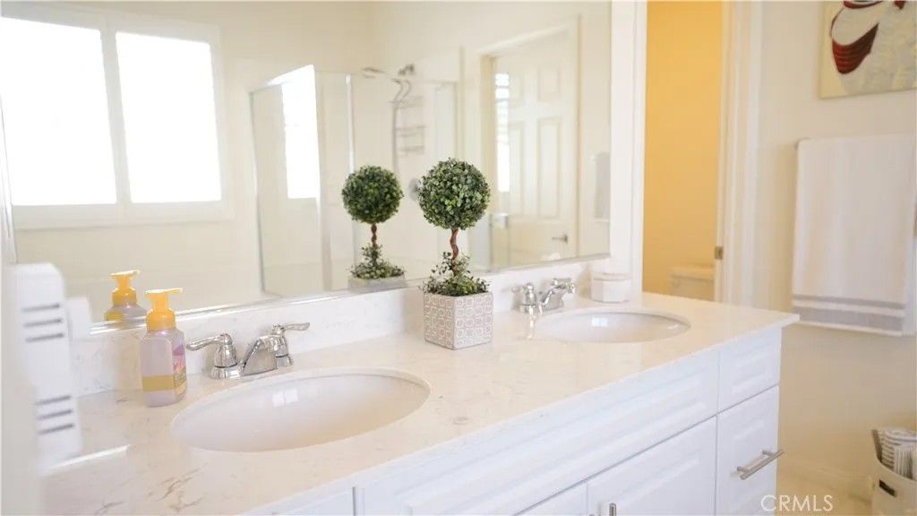 Photo of 361 Pomegranate Street, San Jacinto, CA 92582 (MLS # IV25162642)