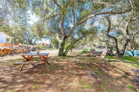 Tiny photo for 6472 Rainbow Heights, Rainbow, CA 92028 (MLS # ND25247164)