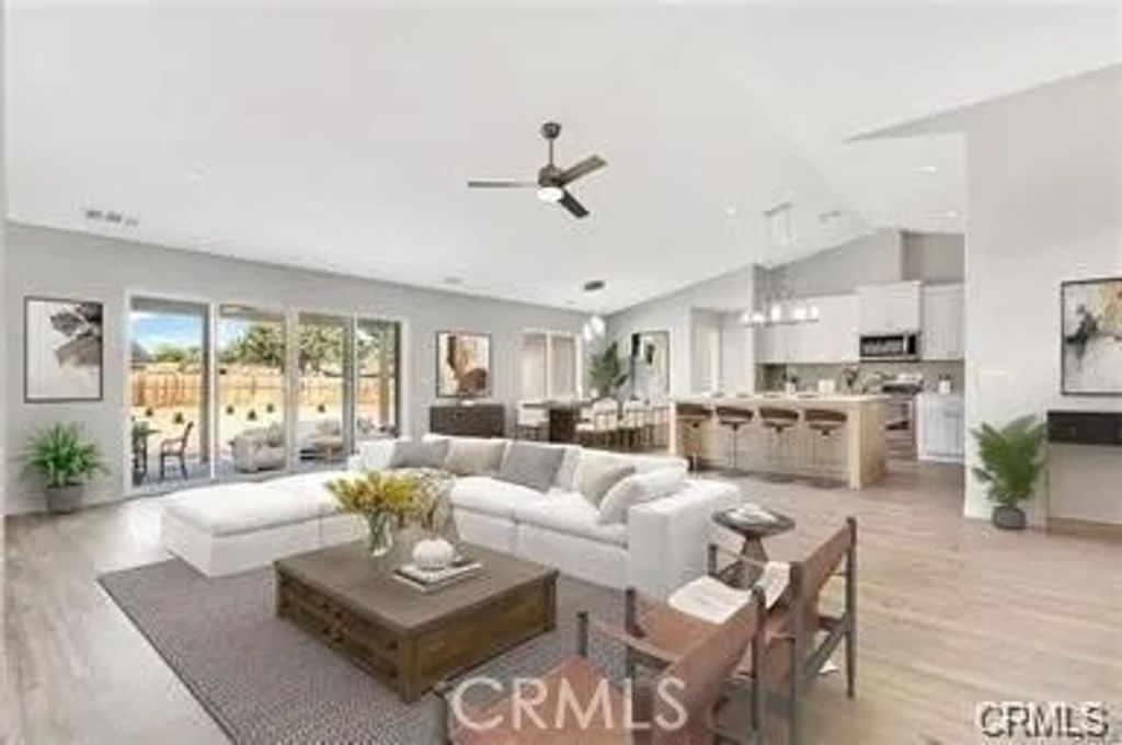 Photo of 21960 Ramona Avenue, Apple Valley, CA 92307 (MLS # IG26007224)