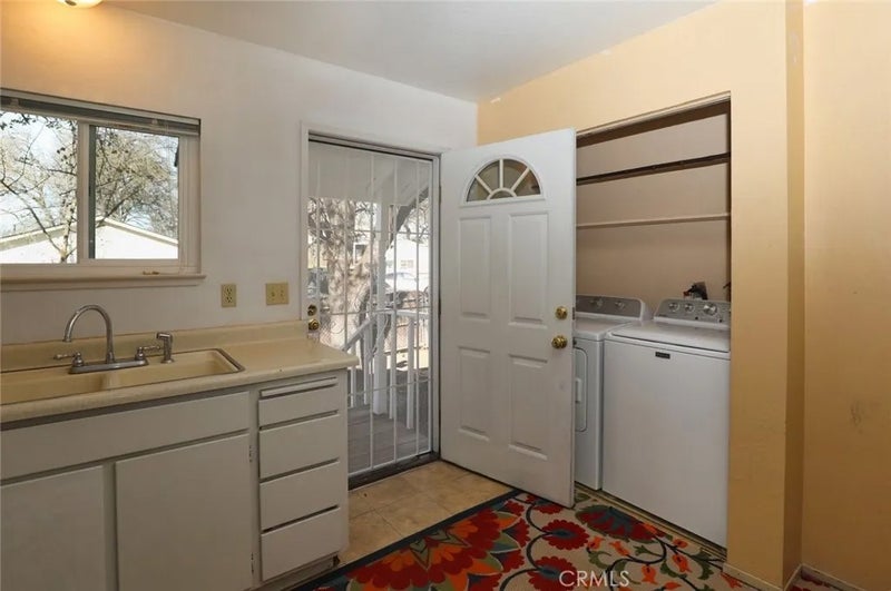 3420 Harrison