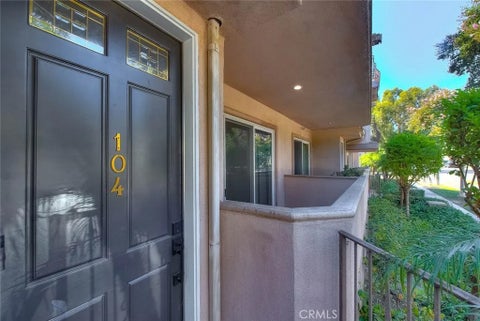 Photo of 572 E San Jose Avenue #104, Burbank, CA 91501 (MLS # CV26196450)