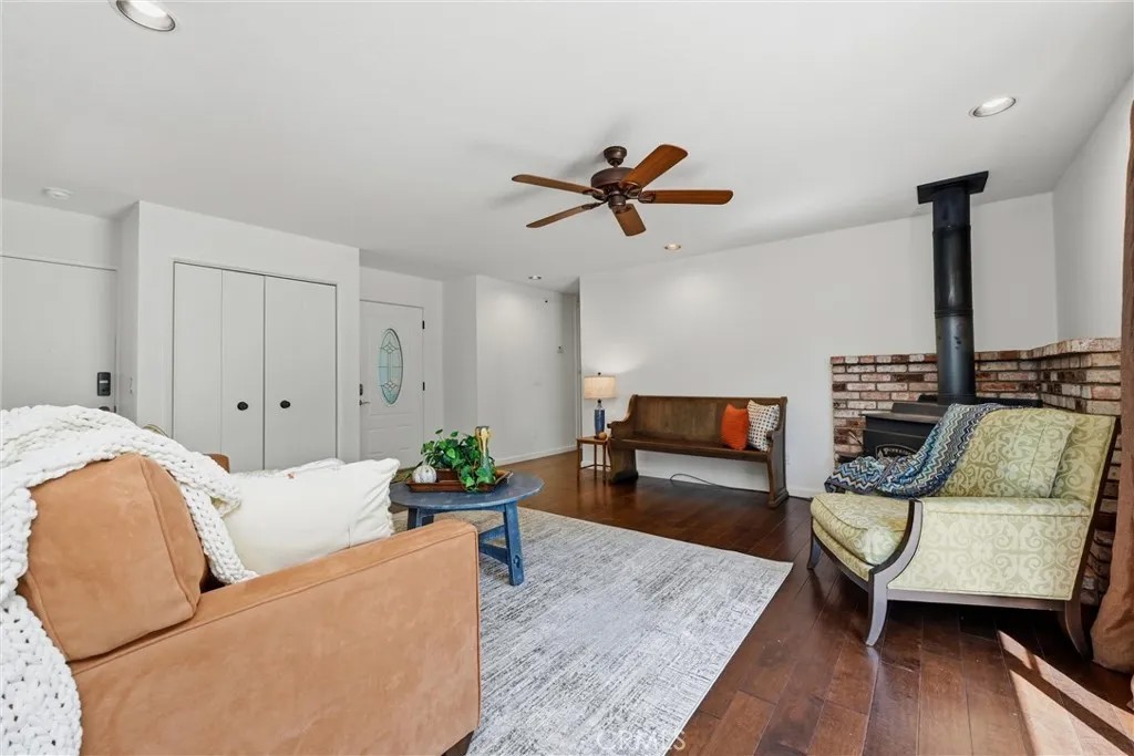 19650 Mountain Meadow North