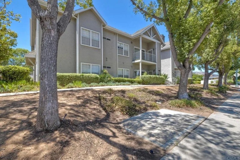 13834 Midland Rd