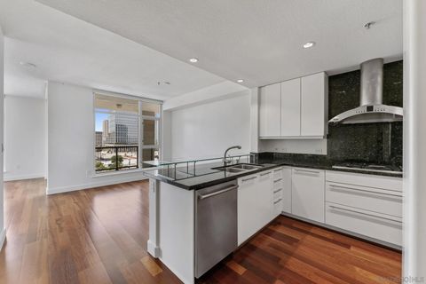 Tiny photo for 1199 Pacific Hwy #704, San Diego, CA 92101 (MLS # 250031879)