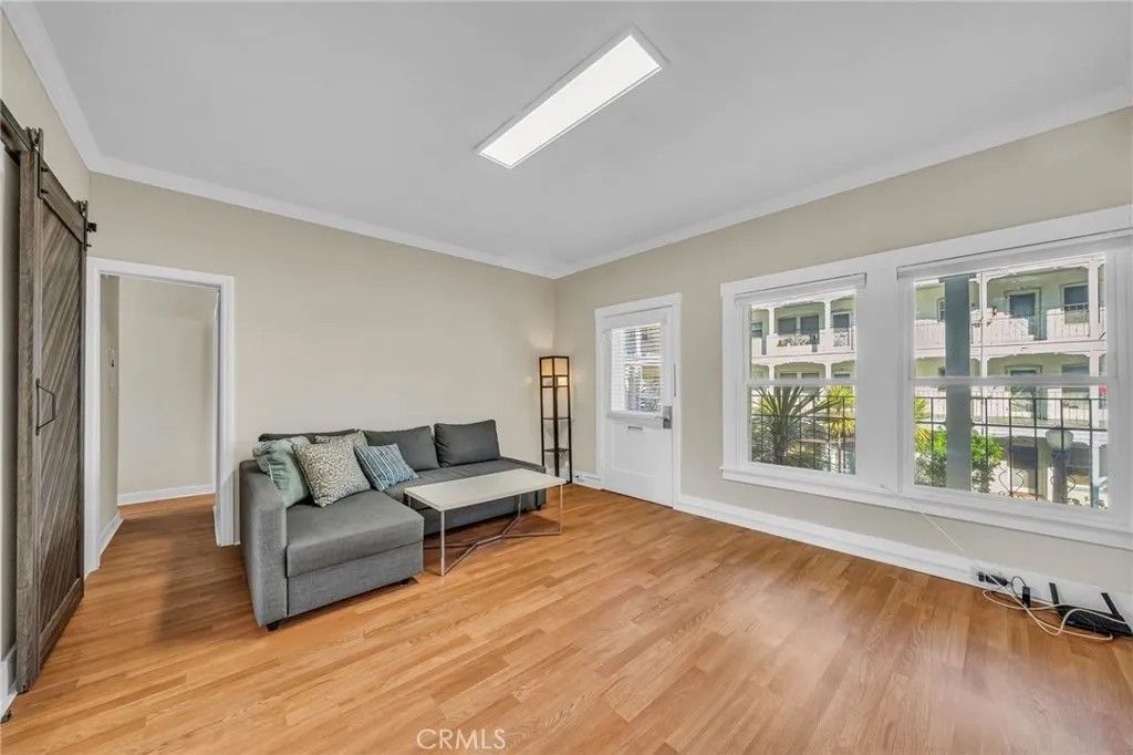 Photo of 4125 S Figueroa Street #218, Los Angeles, CA 90037 (MLS # SW25274192)