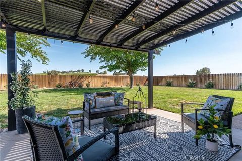 Tiny photo for 7790 Airport Road, Paso Robles, CA 93446 (MLS # NS25249590)