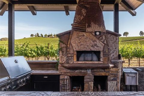 Tiny photo for 7790 Airport Road, Paso Robles, CA 93446 (MLS # NS25249590)